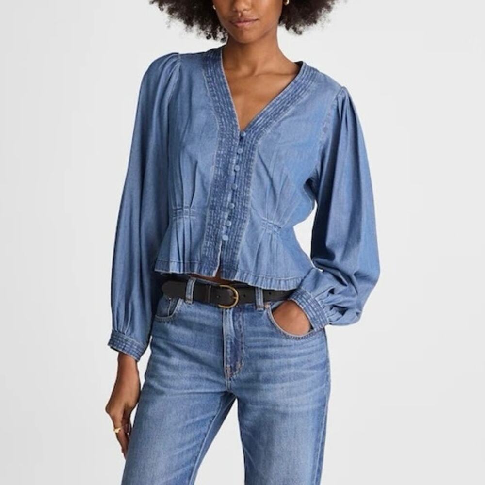 NWT Madewell Drapey Denim Pintuck Button-Front Top In Kennebec Wash Size 8